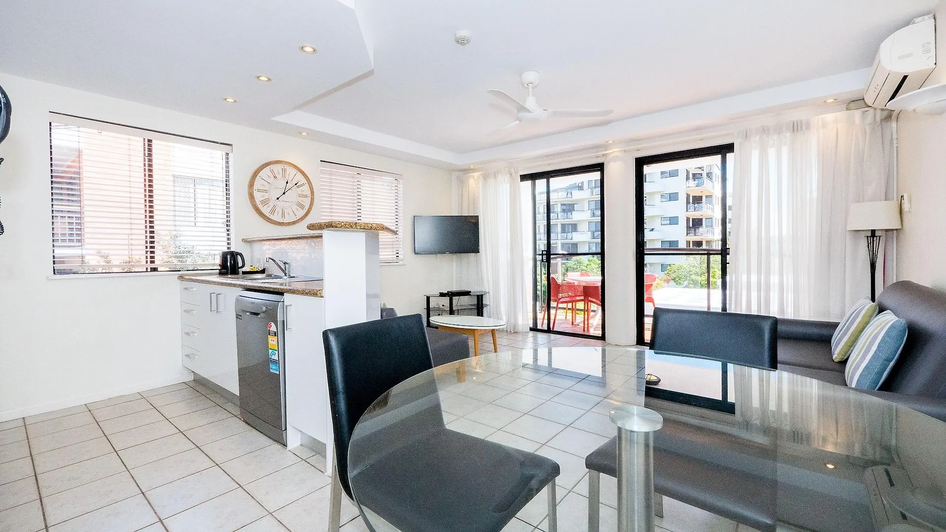 Aegean Mooloolaba Aparthotel